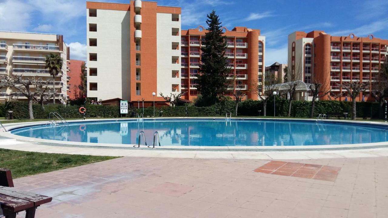 Bonito Apartamento Con Varias Piscinas Salou Exterior photo